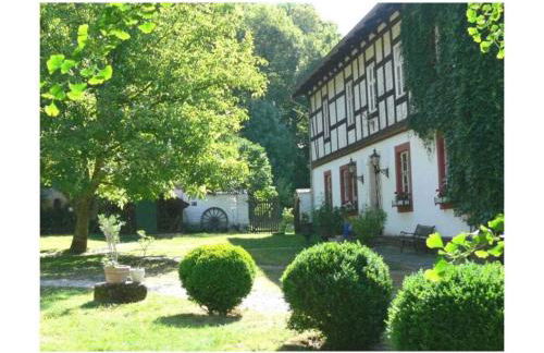 Apartment in a Wooded Area on Lake Faak - Foto 3