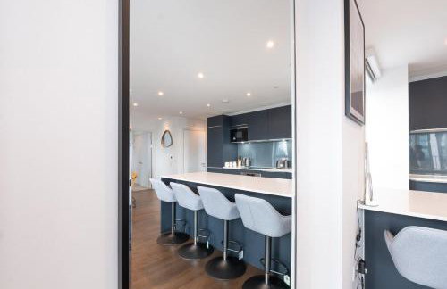 Stylish 2 BDR Apartment By Torr Property Group Short Lets & Serviced Accommodation With Free WiFi Central Manchester - Foto 35