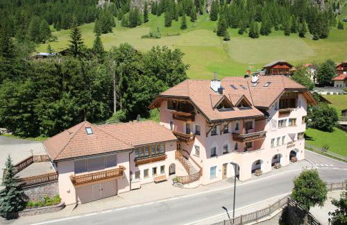 Garni Criss - Foto 18