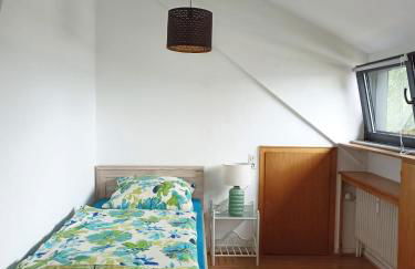 Gemütliche Ferienwohnung mit großer Dachterasse in gehobener Wohngegend - Foto 12