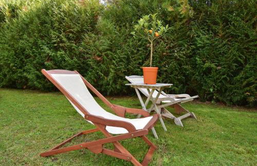 Holiday Home in Le Châtelet with Pool - Foto 32