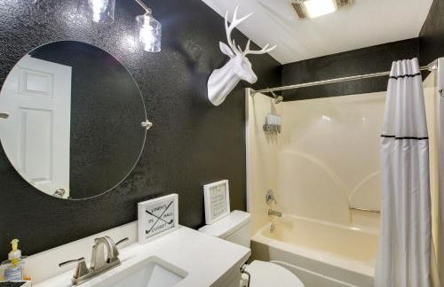 Hot Springs Village Golf Getaway with Deck! - Foto 20