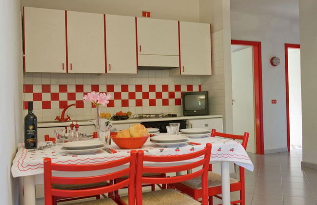 Holiday House with Pool near Sea, Beach, & Caves - Foto 9