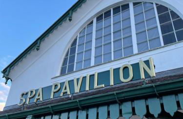 Bright, contemporary house & large private garden - Foto 26