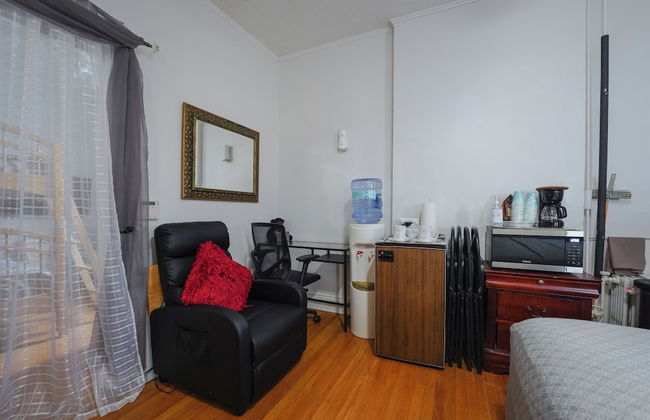 The Bergen Nest 2BR - Photo 10