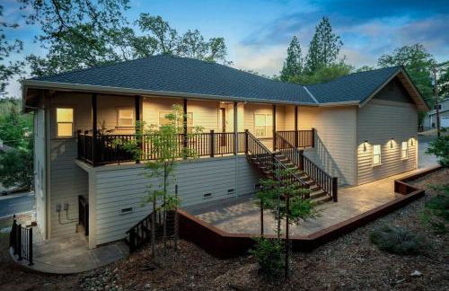 New Luxury 5BR Cabin in Pine Mountain Lake! 1 Minute to Beach! Massage Chair! Close to Yosemite! Perfect for Retreats and Escapes All Seasons! - Foto 68