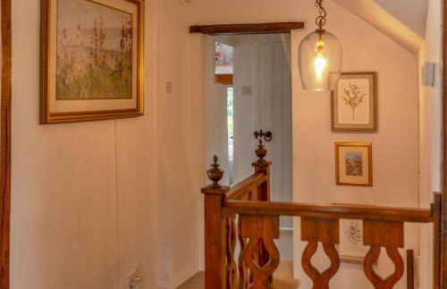 Charming 17th Cent Secluded Country Cottage Garden - Pass the Keys - Photo 16