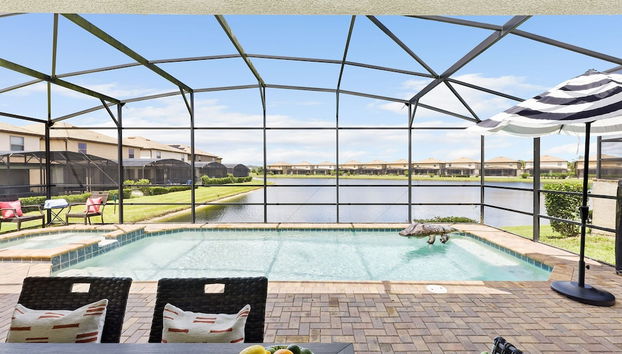 Twice-as-nice Resort Home Near Disney Pool and Game Room 20 Guests - Foto 3, Habitación