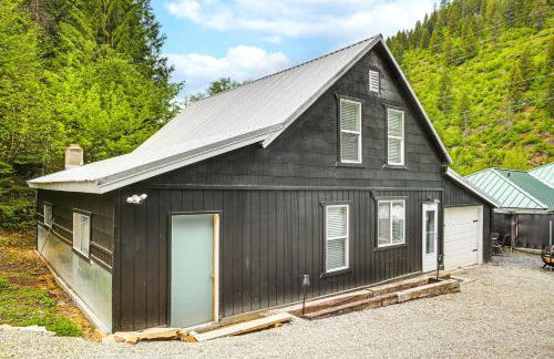 Avery Creek Cabins Hike, Bike, Fish and More! - Foto 1