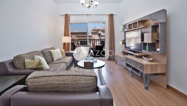 Cozy 1 BHK with City View in JVC by AZCO - Foto 3, Zona de estar del vestíbulo