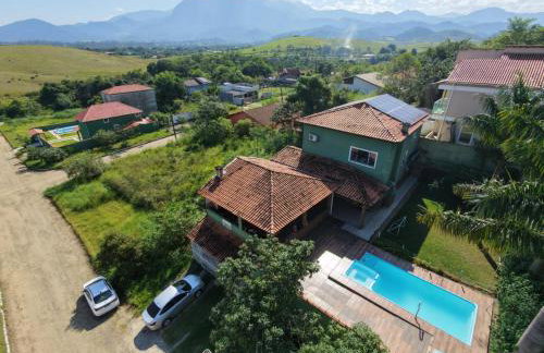 Casa familiar com piscina Penedo RJ - Foto 4