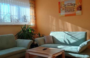 Ganze Wohnung mit Balkon, bis 5 Personen rund 90 qm - Foto 9