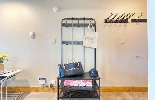 Village Studio by Avantstay Minutes to Lifts - Photo 27