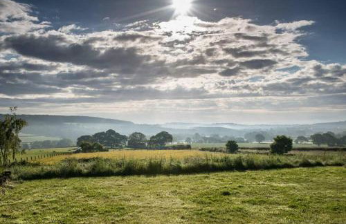Swallows’ Barn - Photo 41