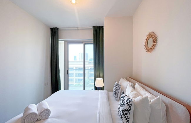 bnbme - Golf Tower - 2 BDR - Photo 7