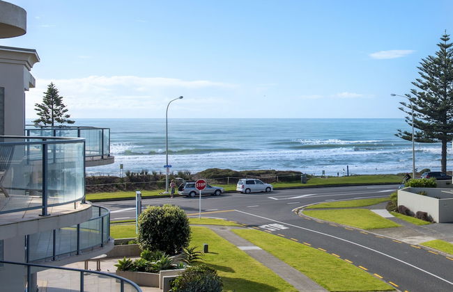 The Reef Beachfront Apartments - Foto 20