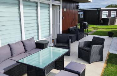 Charming 2-Bed Chalet - Foto 11