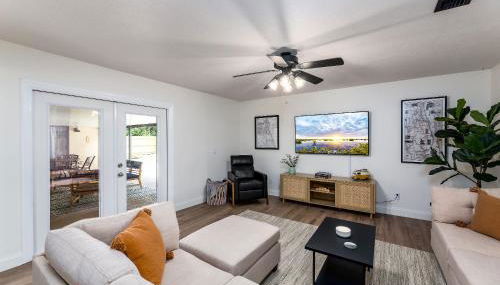 Heated Pool, Game Room & 4Bdrm - Bay Bungalow - Foto 3