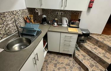 2 bed room apartment , sea view, 10 minutes walk to the beach - Foto 10