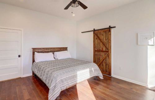 Spacious Farmhouse Near Hikes and Waterfalls - Foto 14