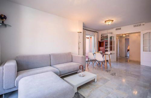 Los Hidalgos Penthouse - Photo 13