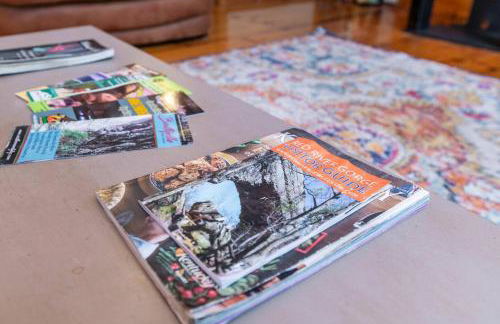 Hillside Loft with Hot Tub Red River - Foto 13