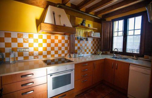 Casa independiente con chimena, jardín y barbacoa - Foto 25