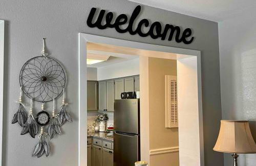 Beechside Breeze Luxury Condo with Pool Hot tub - Foto 77