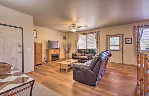 Near Lake and Trails Show Low Condo with Grill! - Foto 2