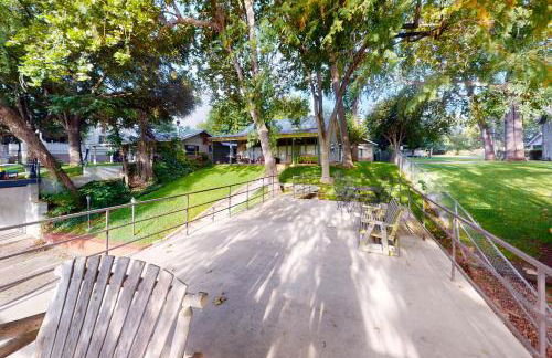 Funshine | Riverfront house in Mc Queeney with guest house, river views, grill - Foto 40