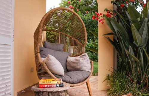 Beach villa Casa de Amanhã 450 mts to the beach with beautiful garden and heated saltwater pool - Foto 5