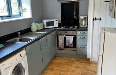 The Tack Room Cottage - Sleeps 4, Garden & Parking - Foto 44