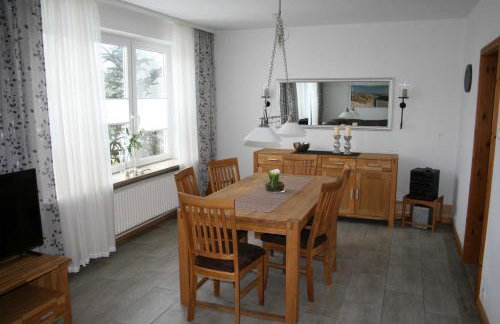 Frey - Ferienhaus über zwei Etagen mit Terrasse - Foto 4