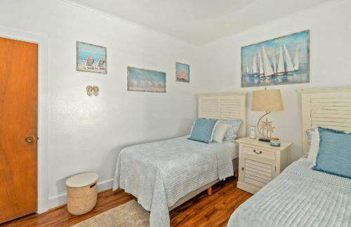 Step to beach New Quiet Kiahuna Plantation Remodeled 2 bedroom condo with AC - Foto 15