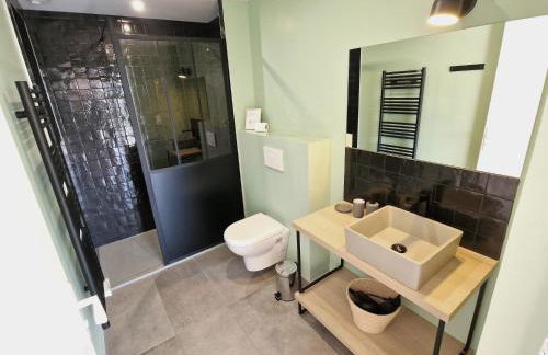 LES PORTSALLAISES piscine ou spa à 300m de la plage - Photo 22