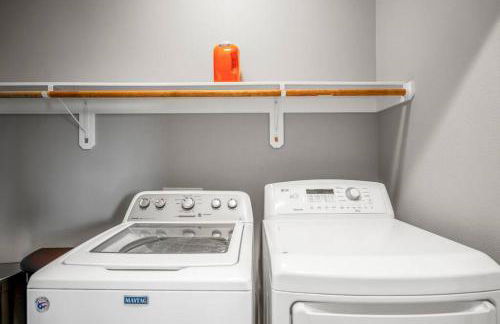 Vintage Hollywood Theater House in East Downtown - Foto 2