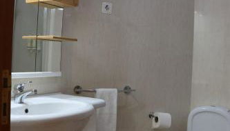 Portugal Apartment Colinas do Cruzeiro - Photo 3