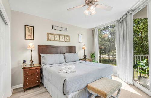 Coastal Haven Pools Restaurant & Beach Shuttle - Foto 7