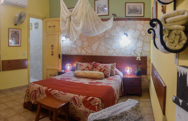 Aparthotel in Havana - Photo 6