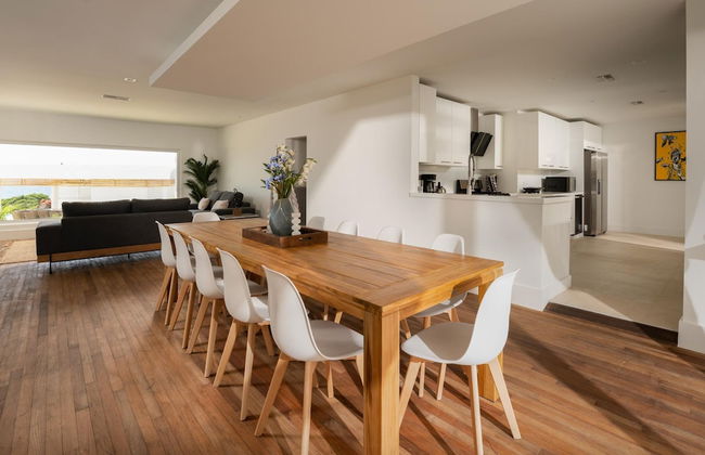 Beachfront Villa w Pool Sleeps 16 Dining Tub - Foto 24