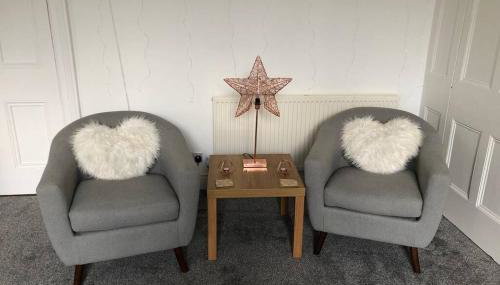 Stunning Bebington Maisonette - large private drive and entrance, good transport links - Foto 4