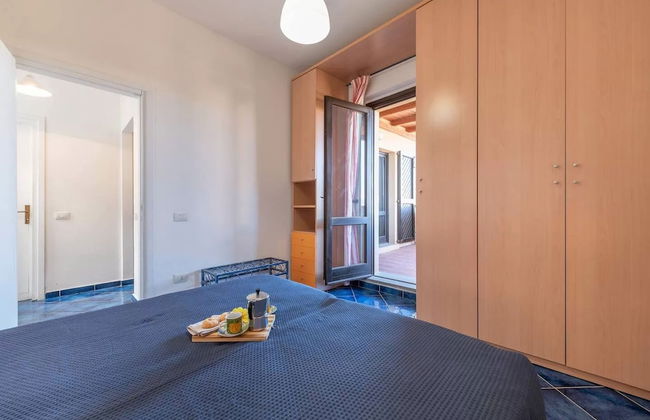 A few Steps La Pelosa Beach - Photo 5