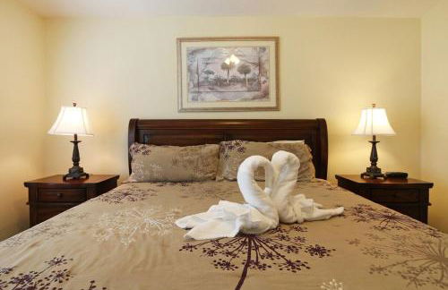 The Orlando Hideaway Family Townhome Steps from Disney 3BR 3BA - Photo 13