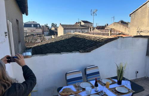 Centre Carcassonne apartment with private sunny terrace - Foto 11