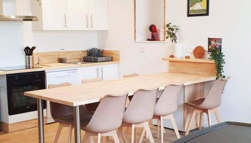 GITE DE LA VIEILLE TOUR Murol 63790 - Foto 3, stove