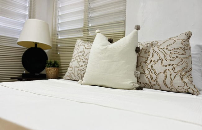 Janer House - Photo 19