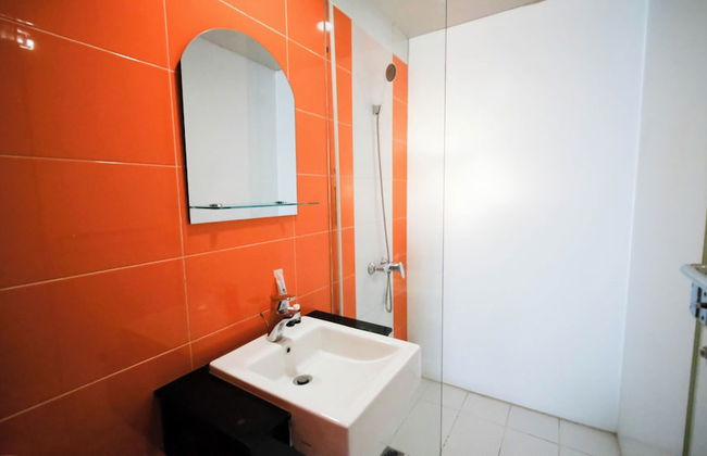 Cozy Stay 2Br At The Square Surabaya Apartment - Foto 13