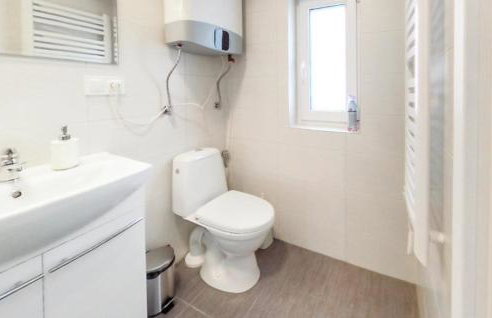 Amazing Home In Laliki - Foto 24