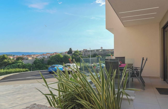 Luxury Beachfront Krk Apartments With Terrace - Photo 17