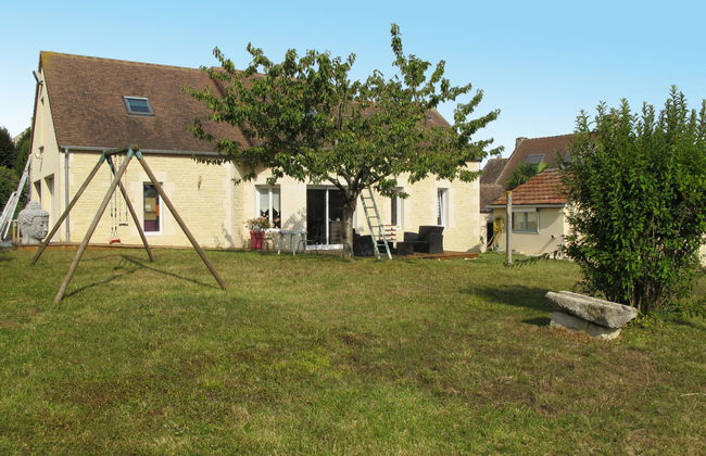 2 bedroom House in Fontaine-Henry with garden and terrace - Photo 10